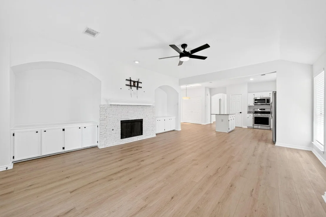 Photo of 7606 Harbor Drive