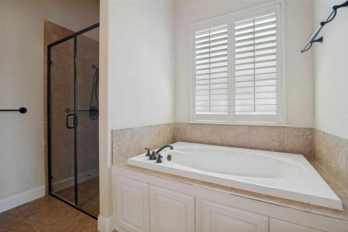 Photo of 2512 Cedarwood Trail