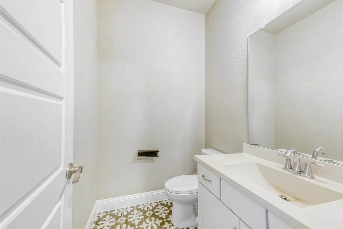 Photo of 1121 7th Street