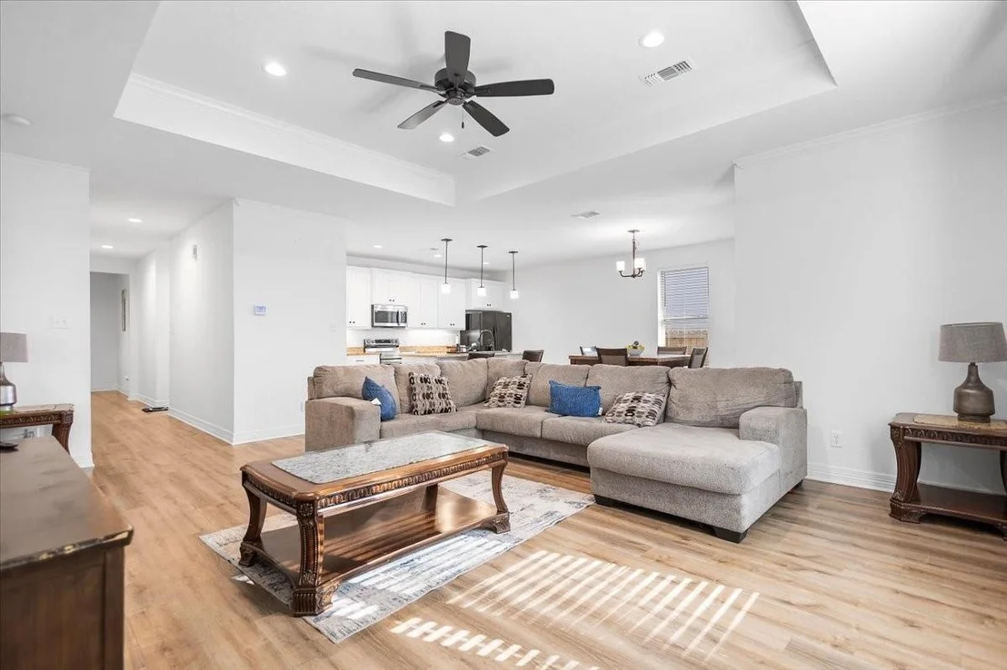 Photo of 237 Oak Valley Drive