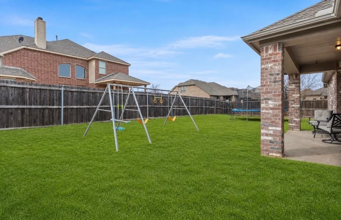 Photo of 1300 Lawnview Drive