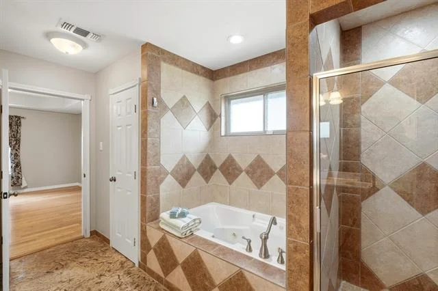 Photo of 165 Sanford Lane