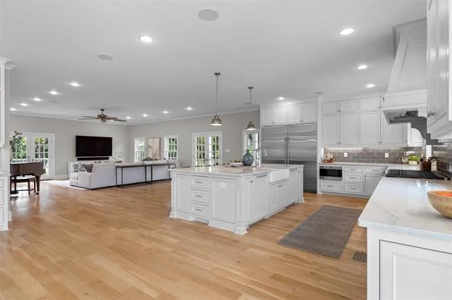 Photo of 1476 W Jeter Road