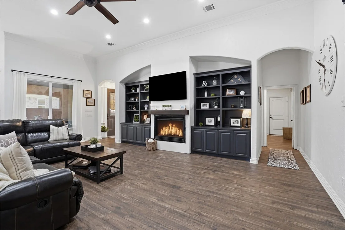 Photo of 9012 Reata West Drive