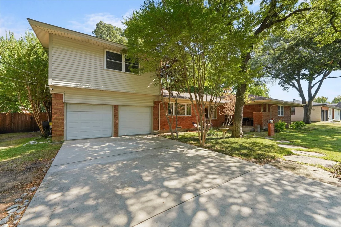 Photo of 1417 Sylvan Drive