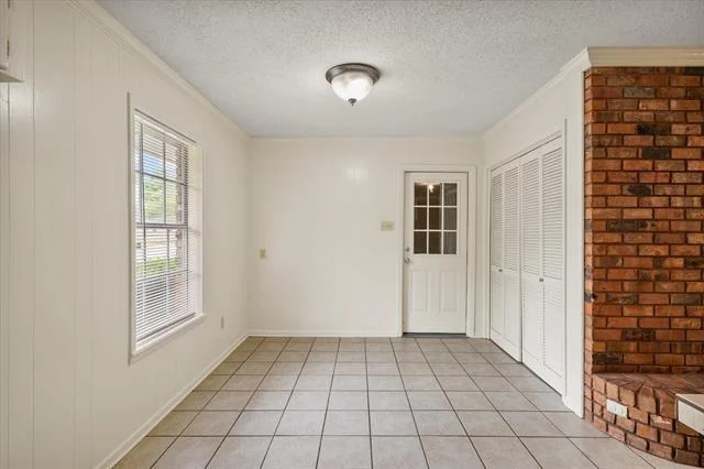 Photo of 628 Madison Drive