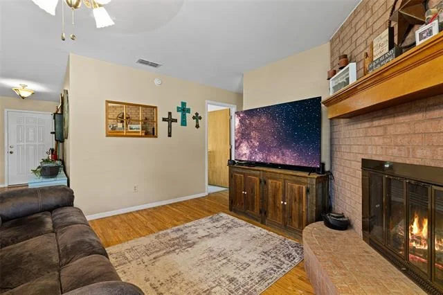 Photo of 7422 Pacal