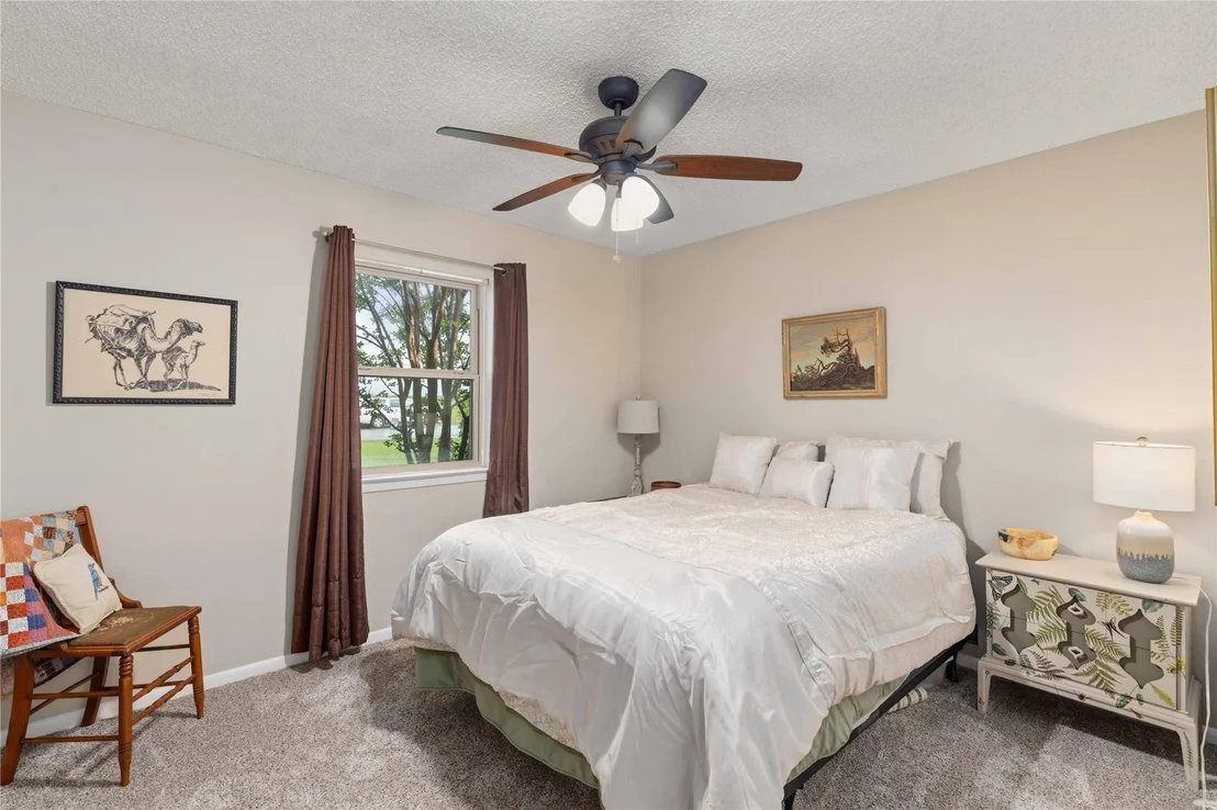 Photo of 205 longhorn dr