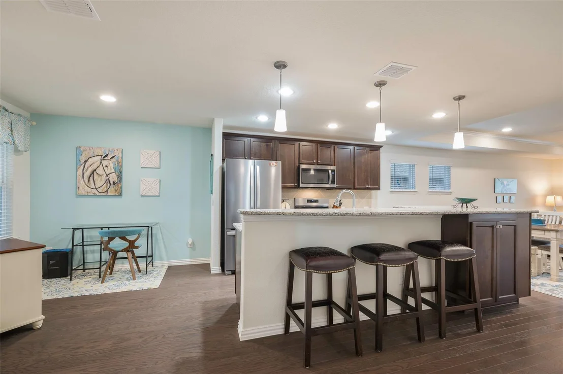 Photo of 7629 Parade Drive