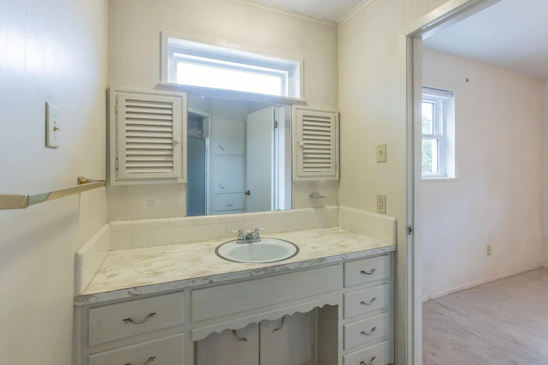 Photo of 5719 Stratford Drive