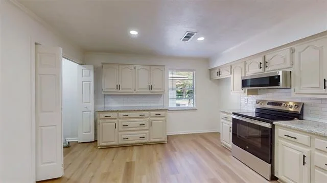 Photo of 2530 Robin Lane