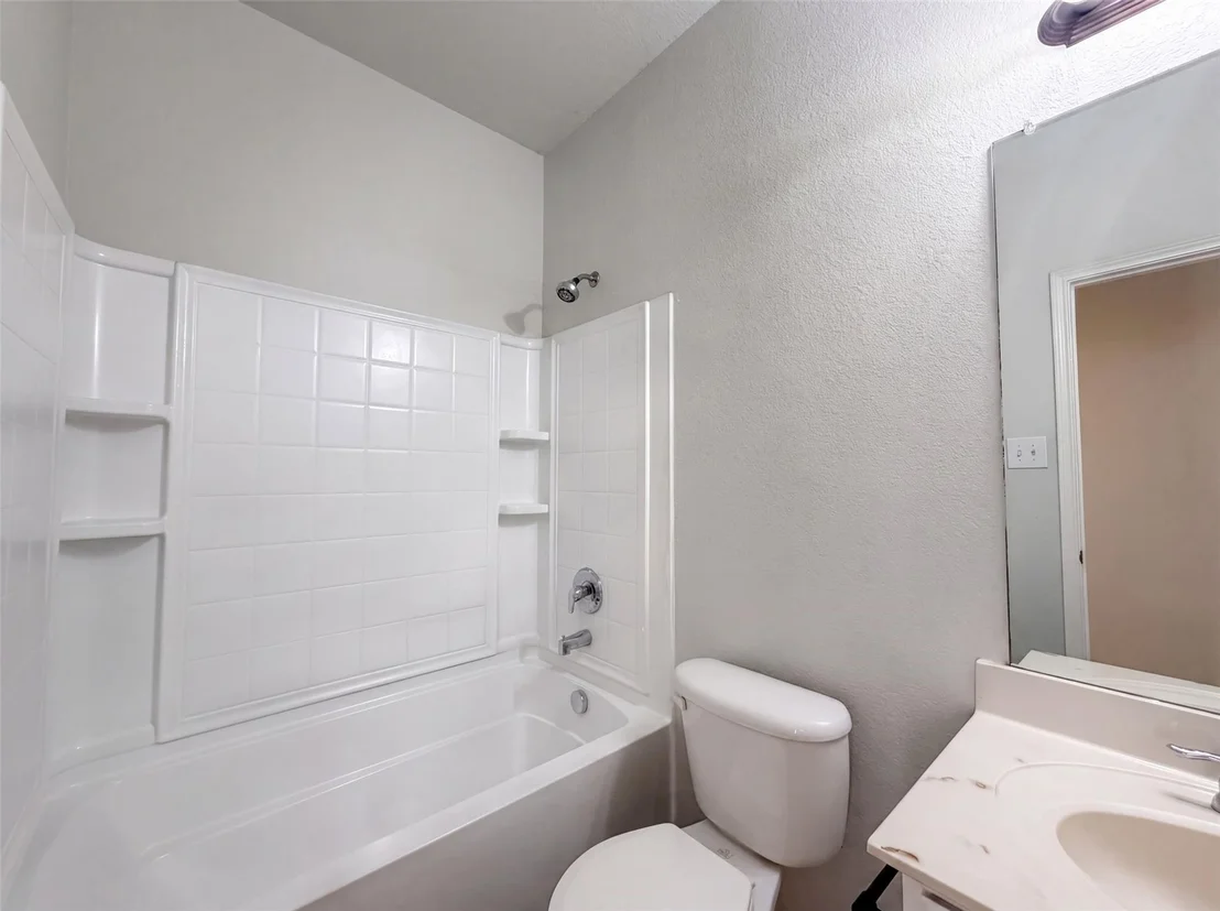Photo of 5928 Deck House Road