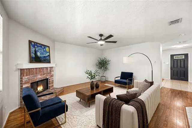Photo of 329 Daisy Lane