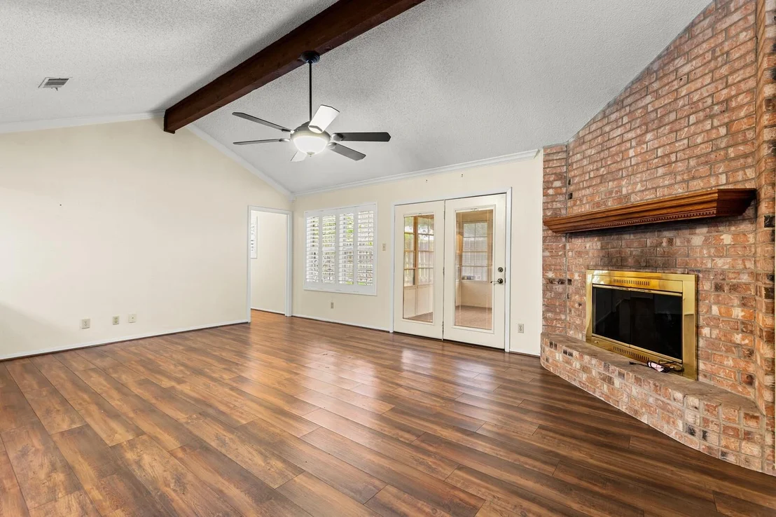 Photo of 7100 Canterbury Drive