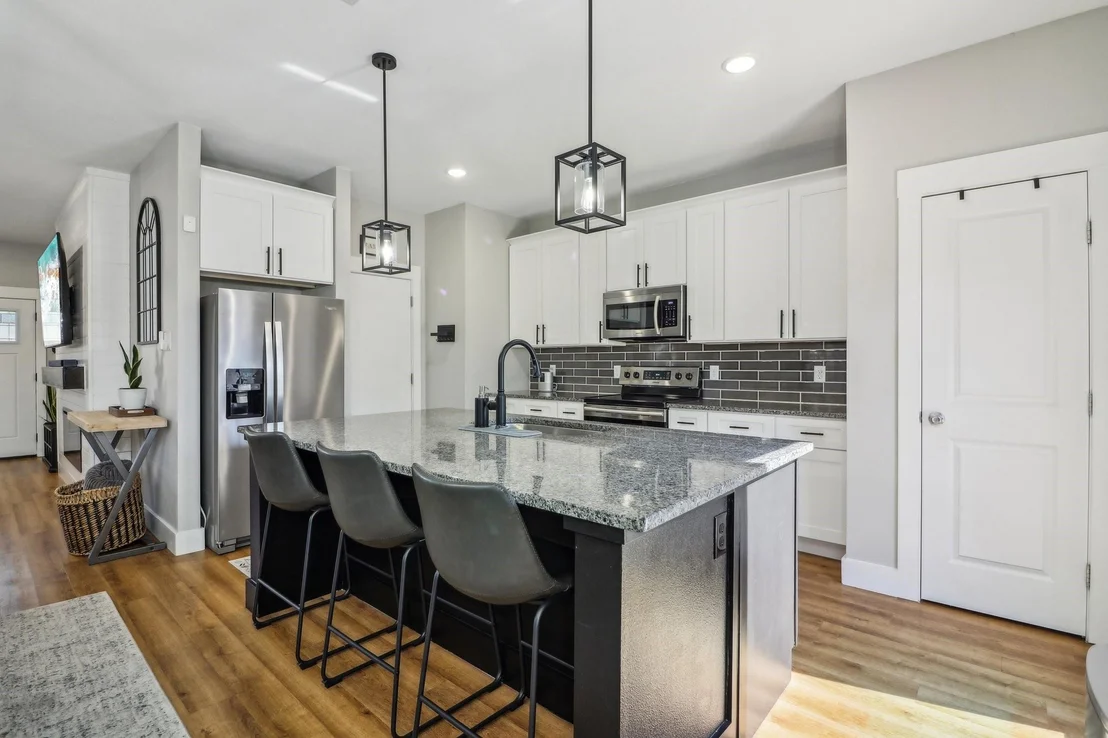 Photo of 6165 River Pointe Drive