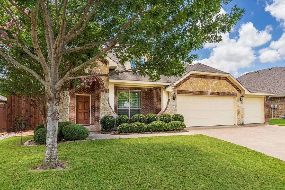 Photo of 4316 Poppy Drive