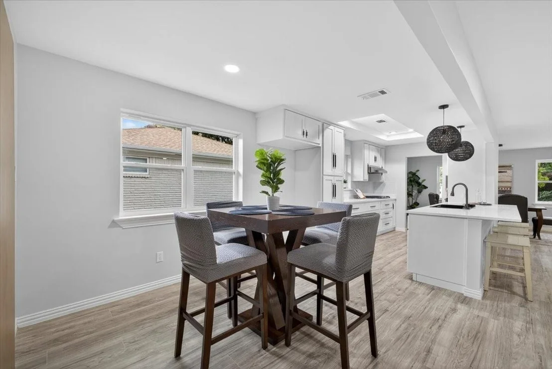 Photo of 3330 Sharpview Lane