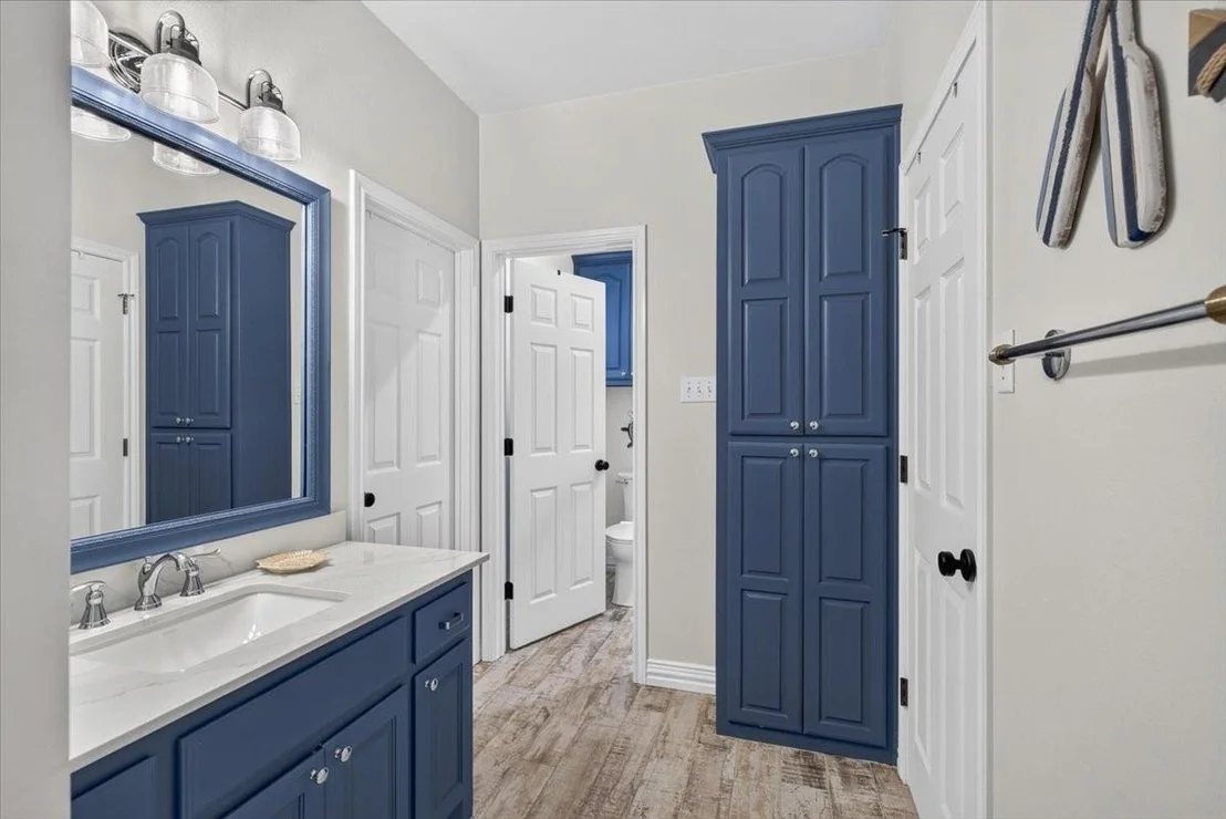 Photo of 507 Nob Hill Lane