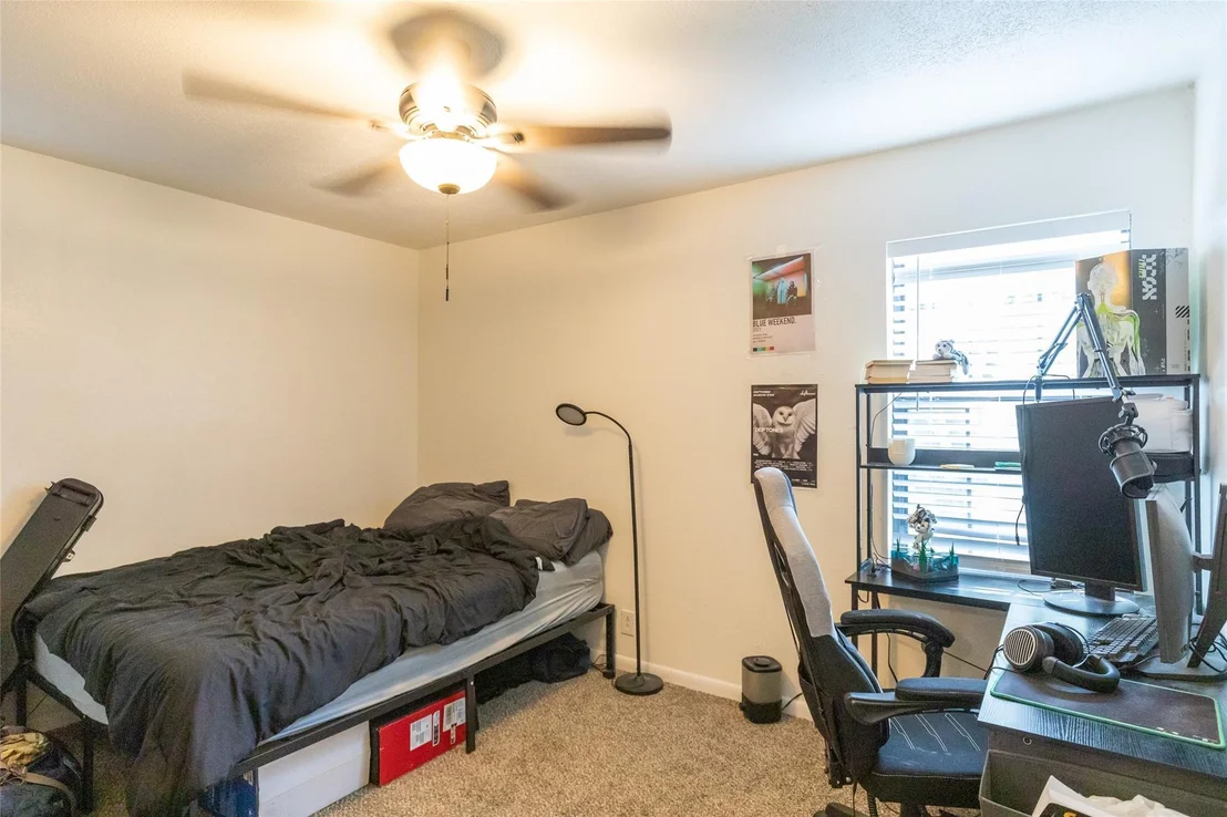 Photo of 2218 N Mockingbird