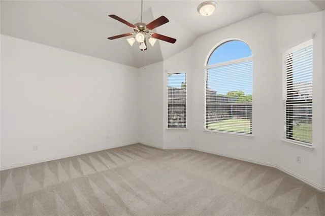 Photo of 201 Oak Point Drive