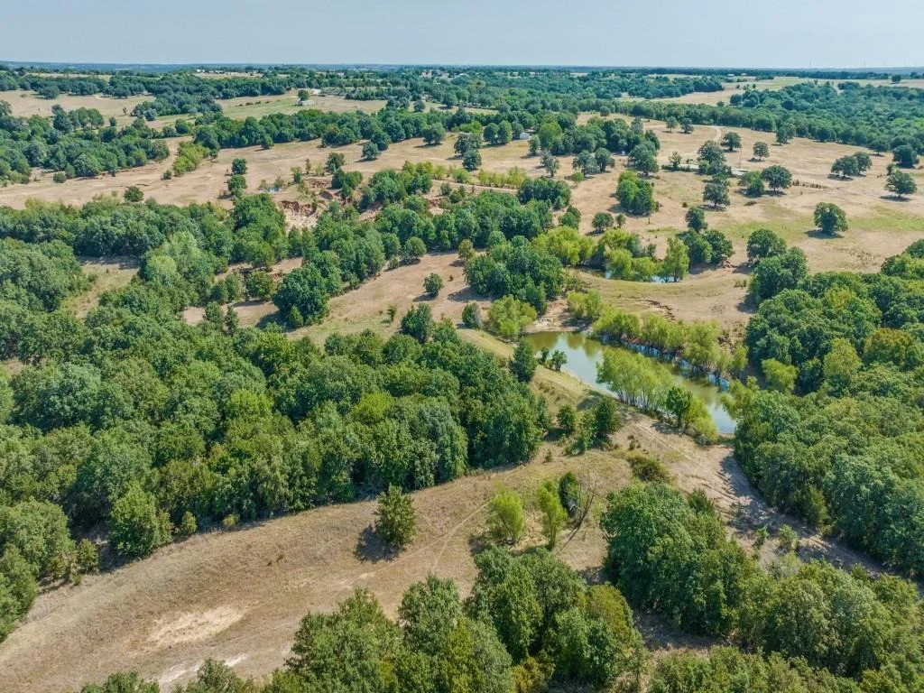 Photo of 868 Nored Road