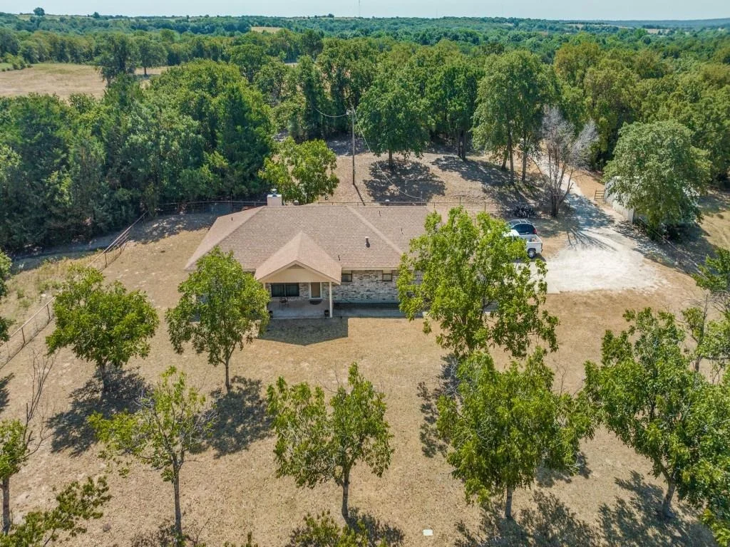 Photo of 868 Nored Road
