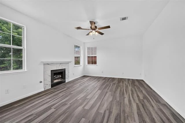 Photo of 836 Snapdragon Lane