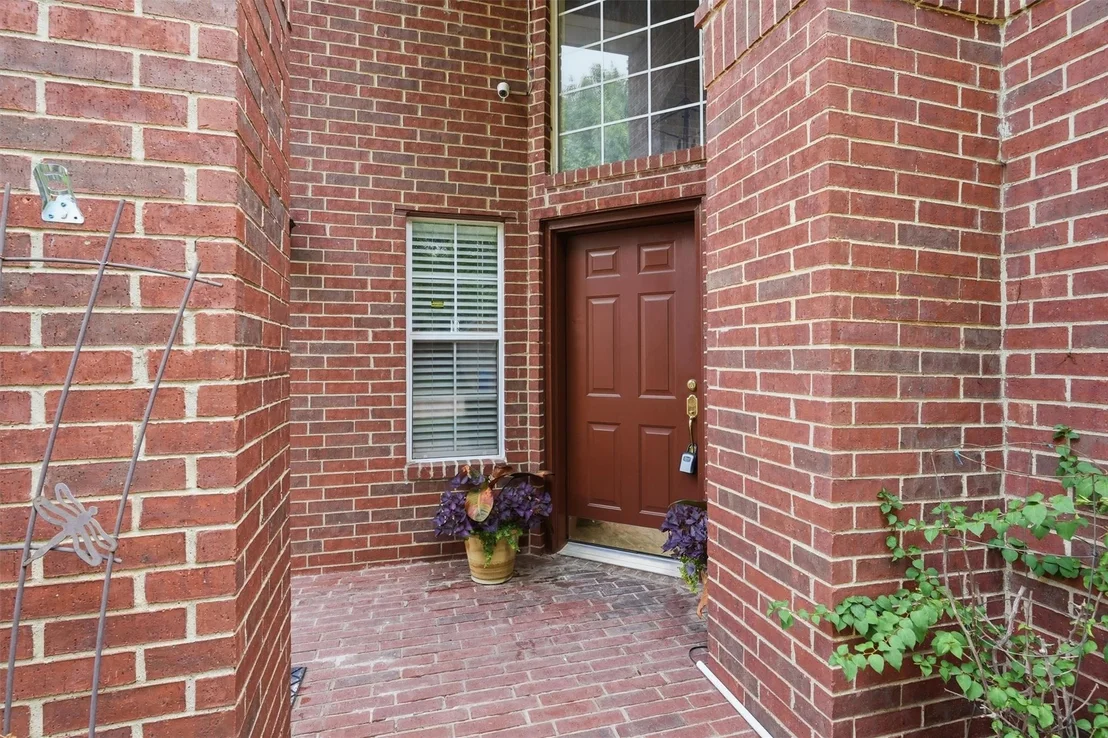 Photo of 5422 Timber Park Drive
