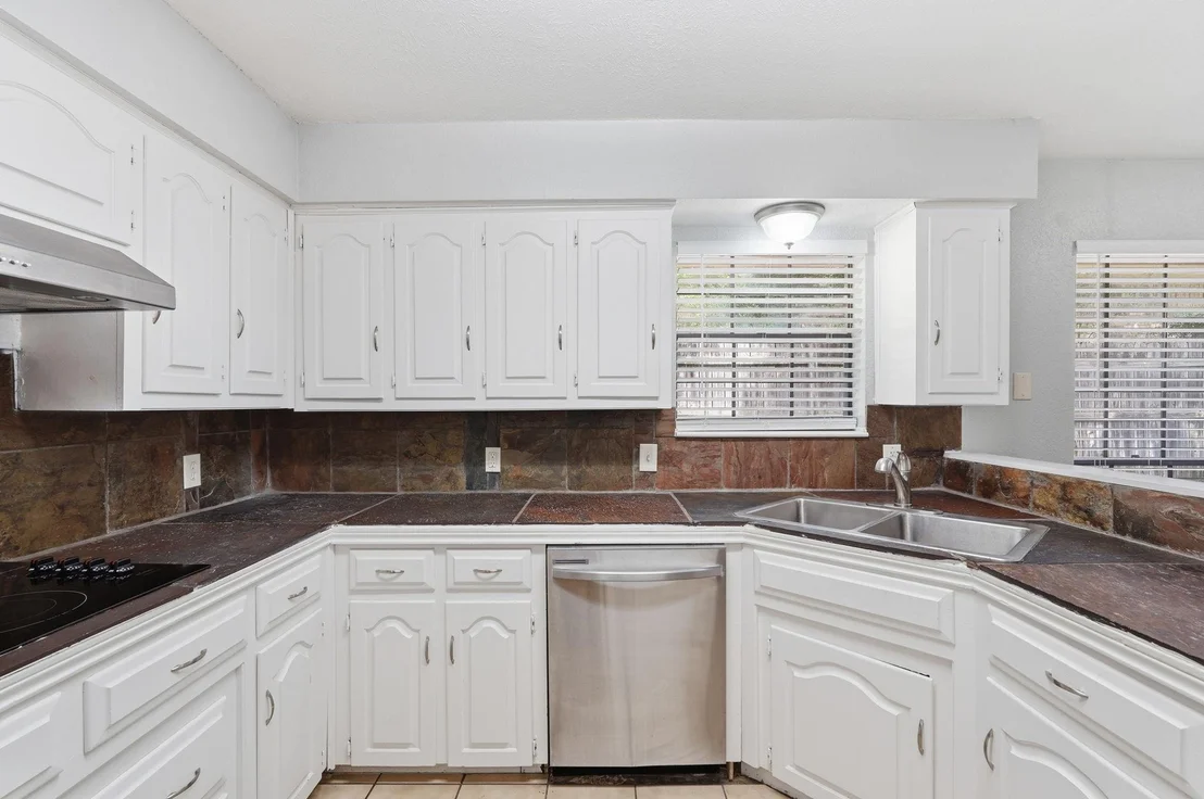 Photo of 1500 Sandy Creek Drive