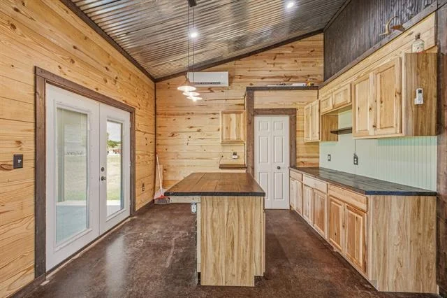 Photo of 341 Wesley Chapel Road