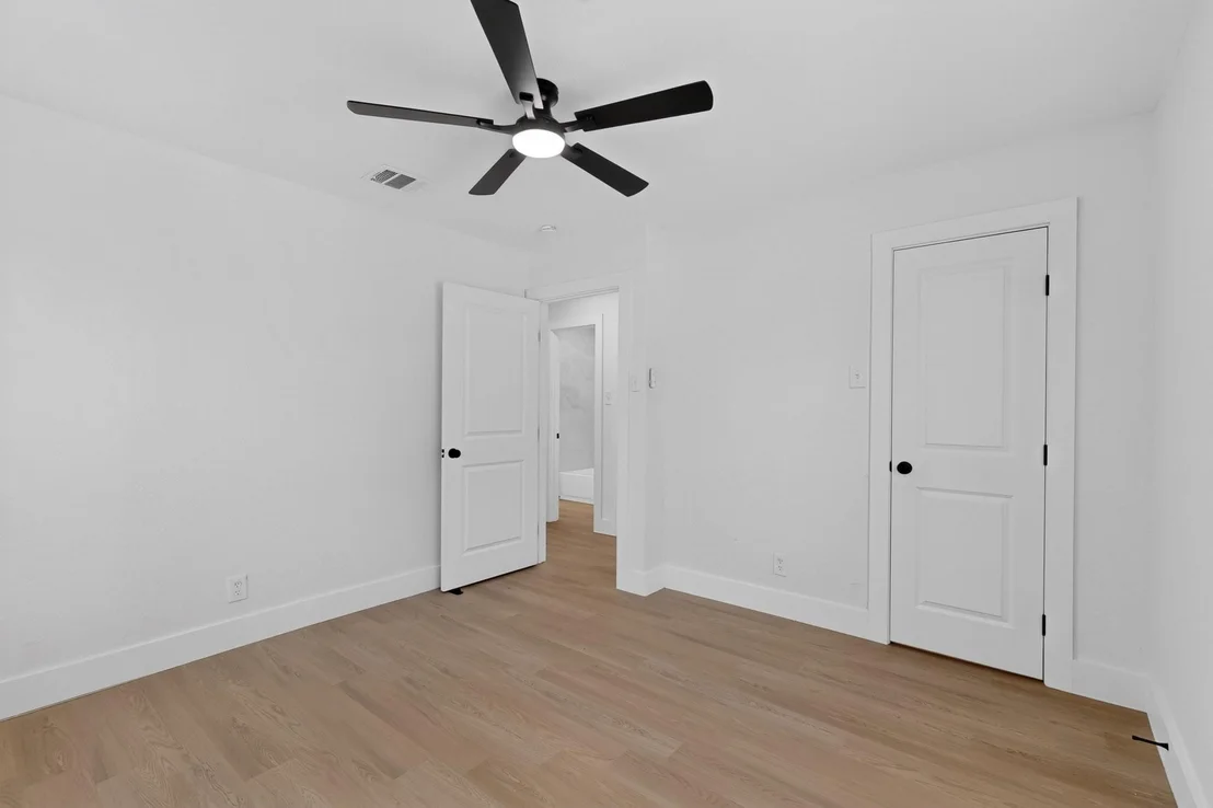Photo of 808 Lilac Drive