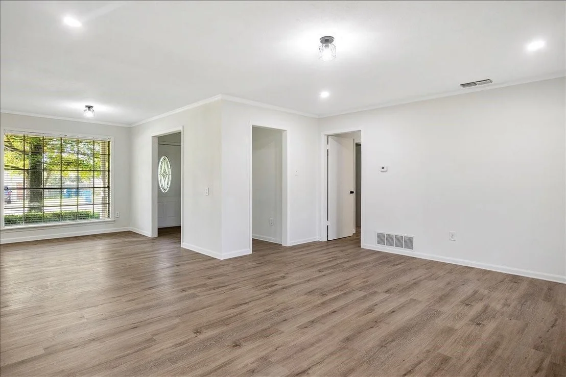 Photo of 303 Jane Lane