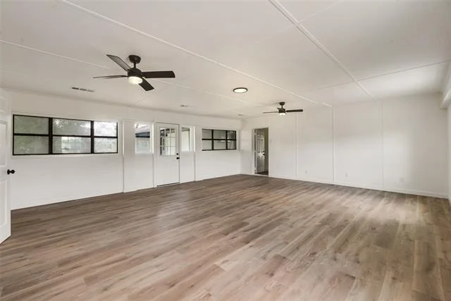 Photo of 906 Mesquite Lane