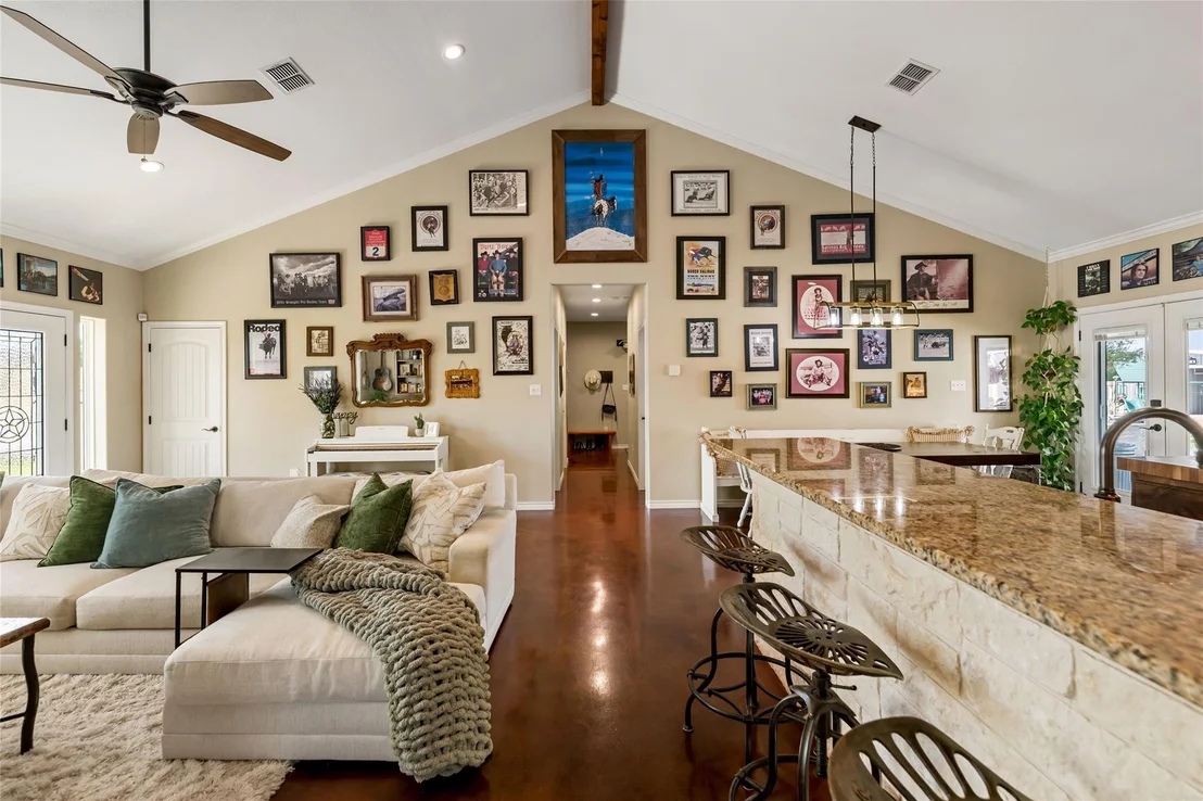 Photo of 2910 County Road 386