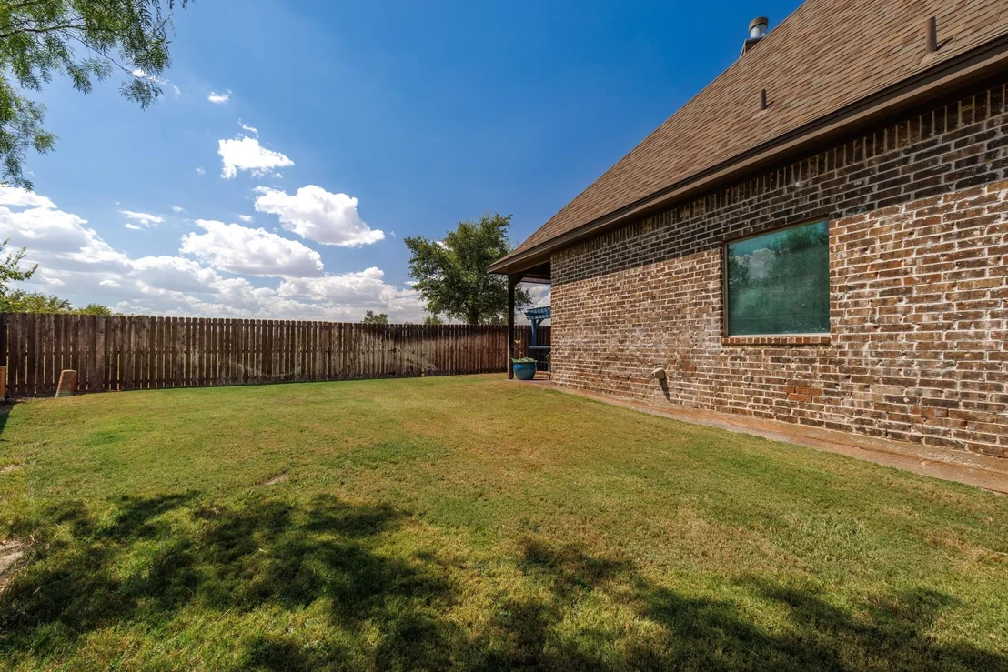 Photo of 3409 White Oaks Drive