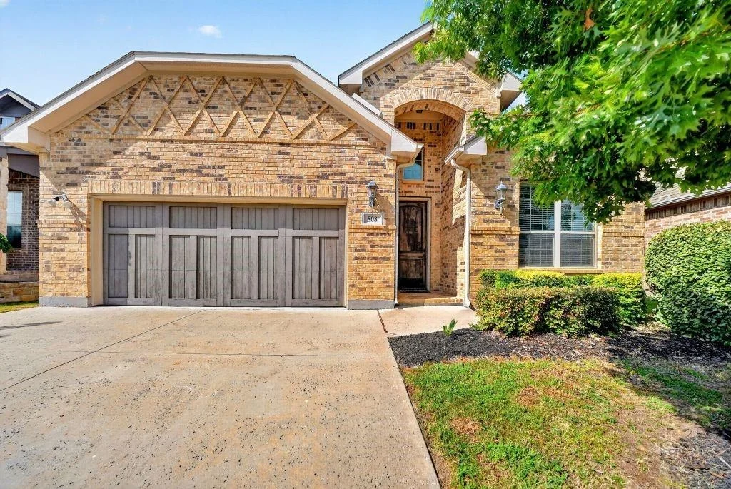 Photo of 808 Knox Drive