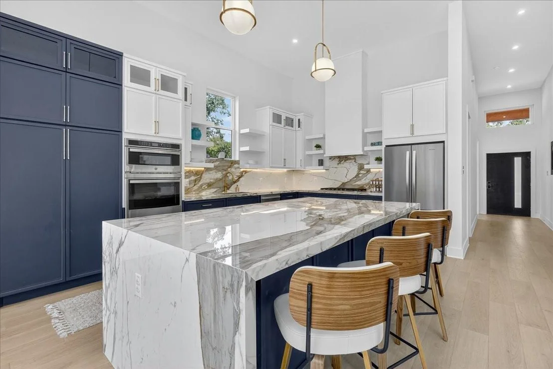 Photo of 111 Nob Hill Circle