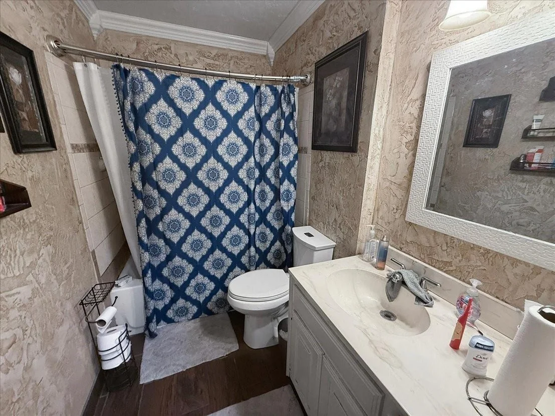 Photo of 705 Parker Circle
