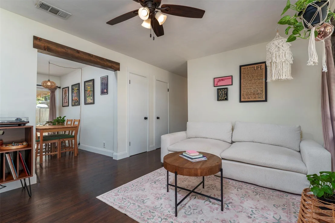 Photo of 805 Clover Park Drive