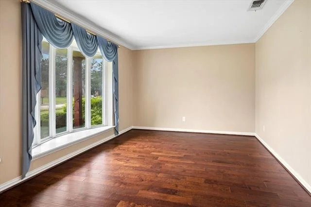 Photo of 319 High Brook Drive