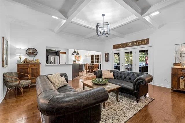 Photo of 3000 Chimney Hill Drive