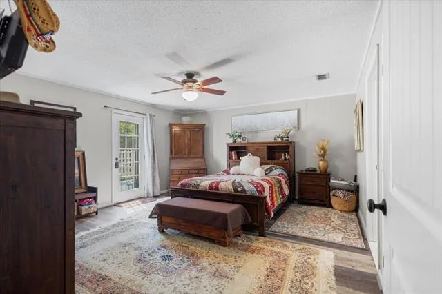 Photo of 333 Lakeview Drive