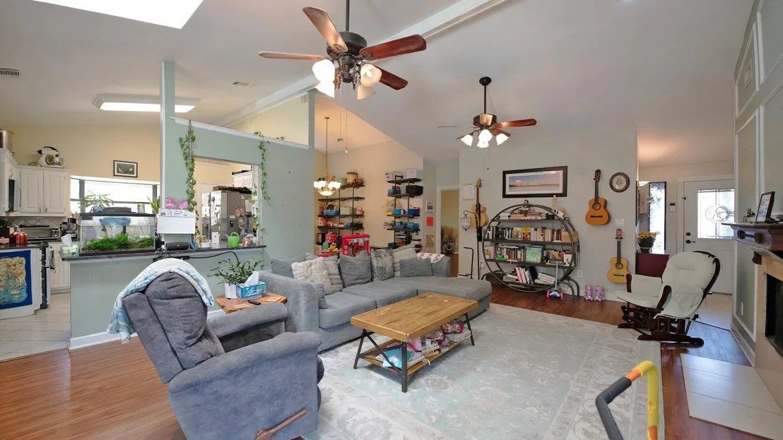 Photo of 1214 Clearview Drive