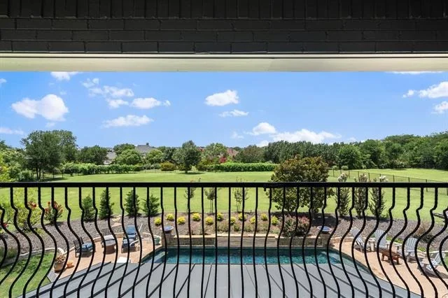 Photo of 1541 Winding Creek Road
