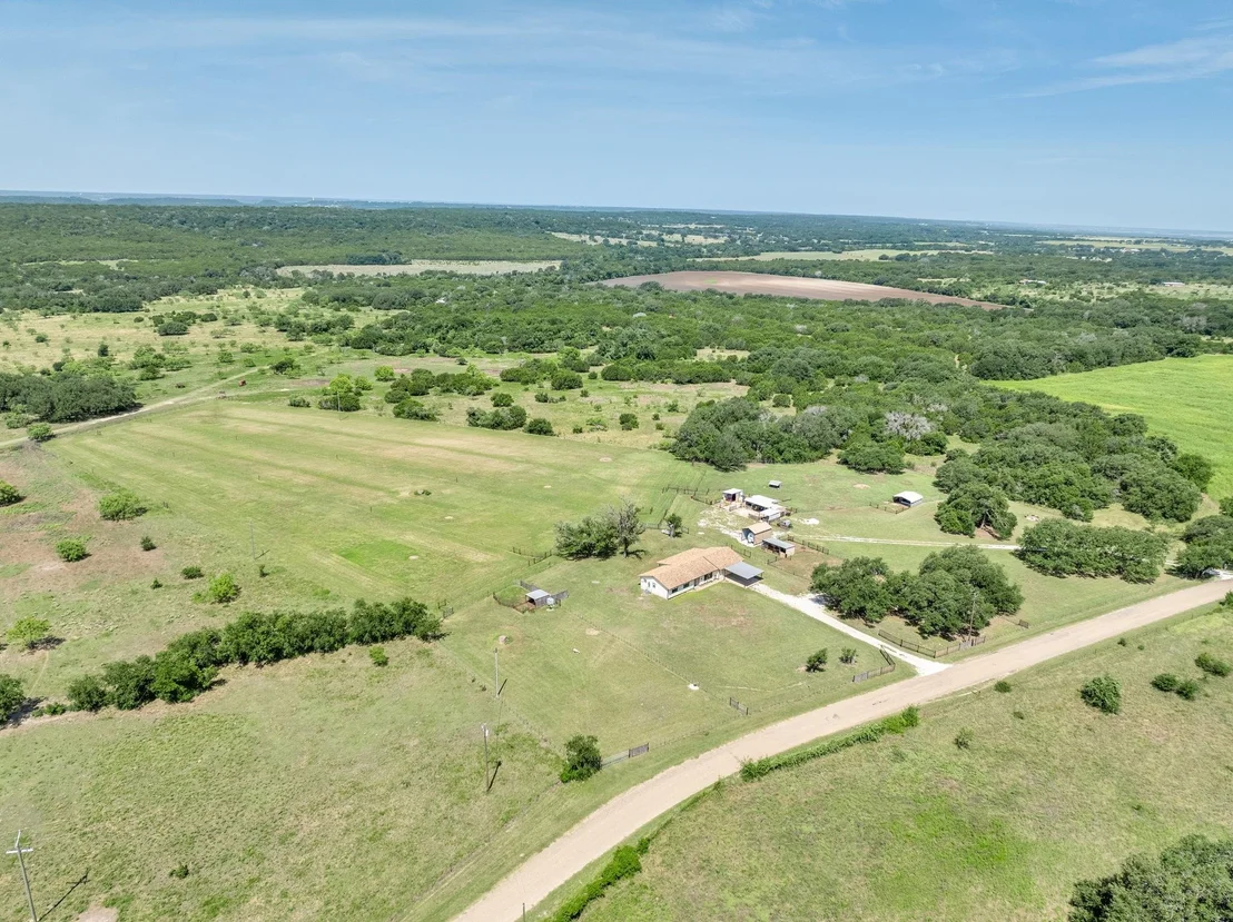 Photo of 2517 County Road 4240