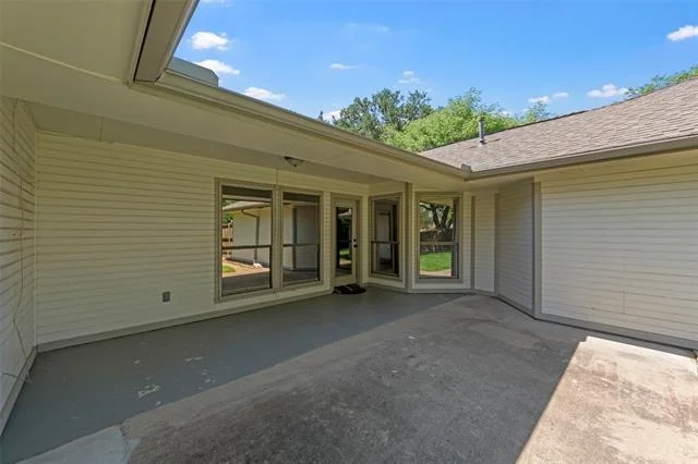 Photo of 156 Simmons Drive