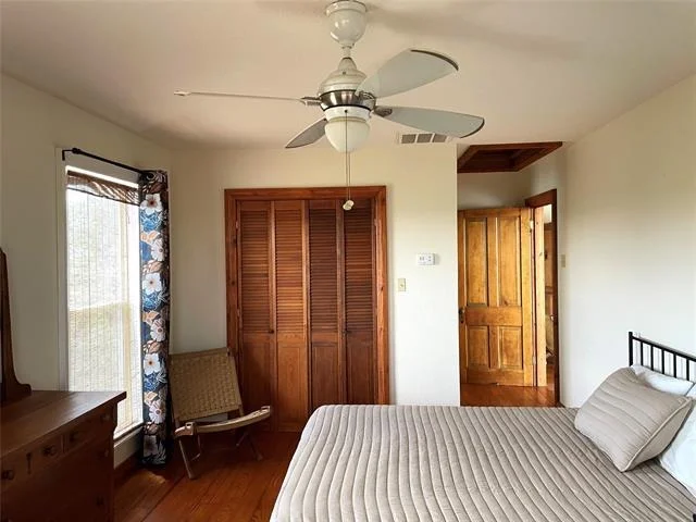 Photo of 232 Private Road 1500a