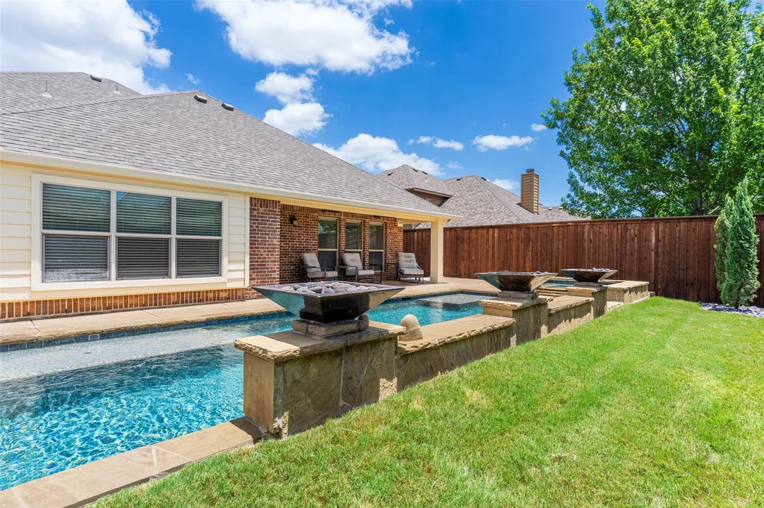 Photo of 4316 Poppy Drive