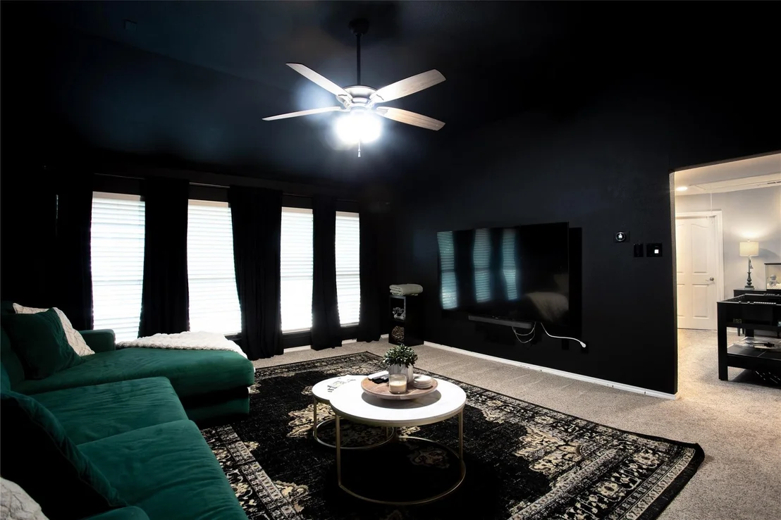 Photo of 10520 Stoneside Trail