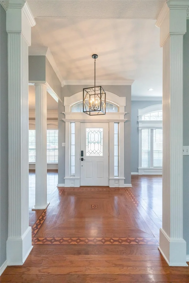 Photo of 1418 Kingwood Circle